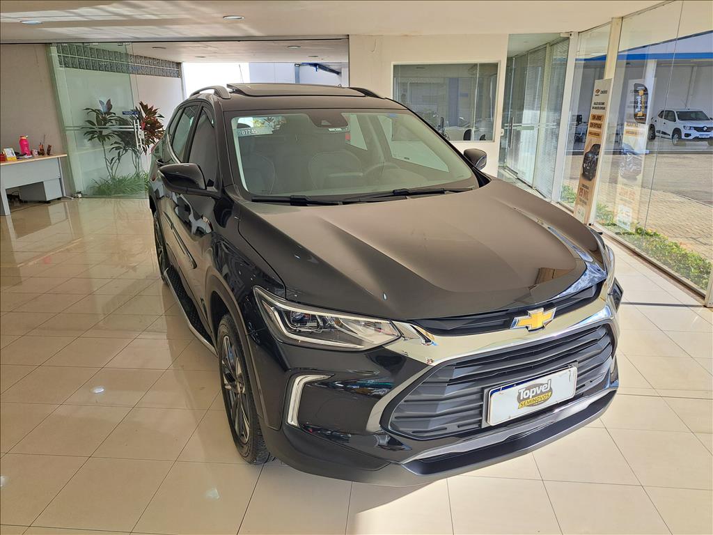 CHEVROLET         TRACKER