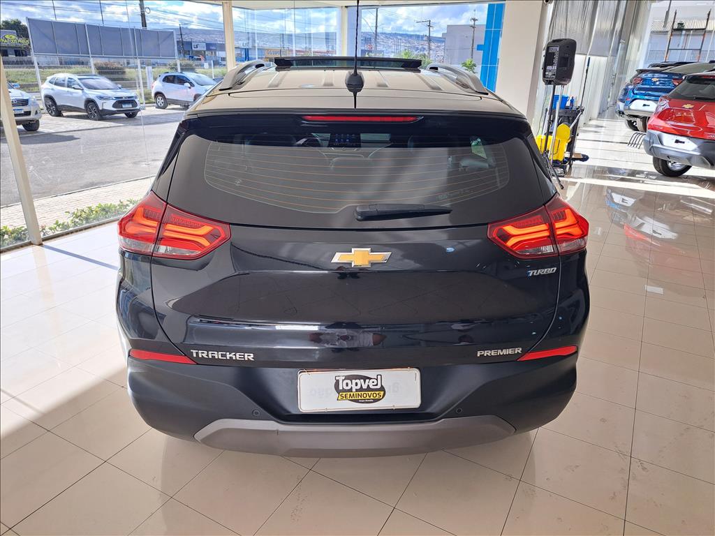 CHEVROLET         TRACKER